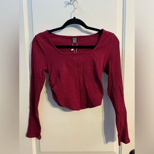 SHEIN MOD Scoop Neck Ruched long sleeves red crop tee